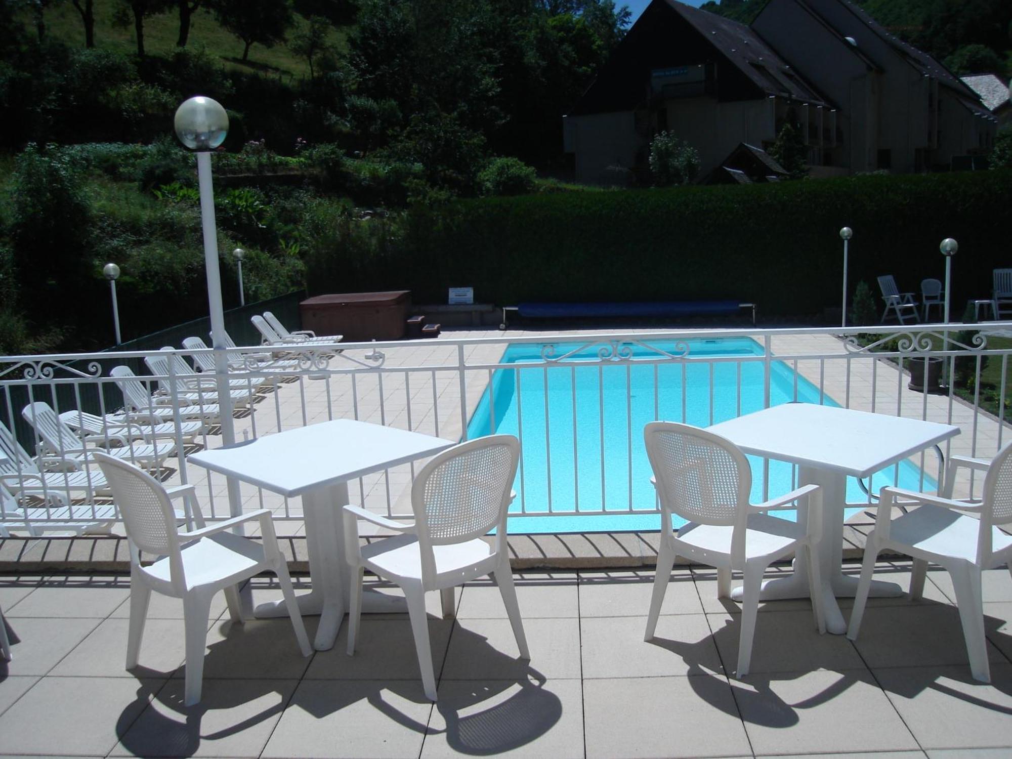 Hotel Beausejour Chaudes-Aigues Ngoại thất bức ảnh