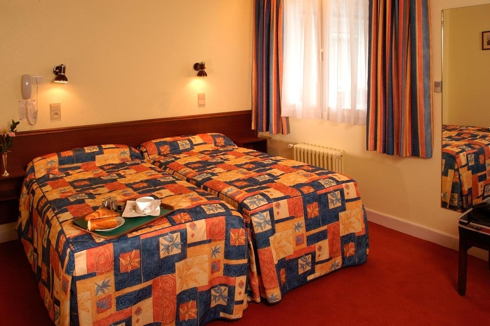 Hotel Beausejour Chaudes-Aigues Ngoại thất bức ảnh